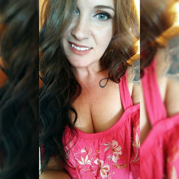 Meet your Posher, Megan - Picture 7 of 16